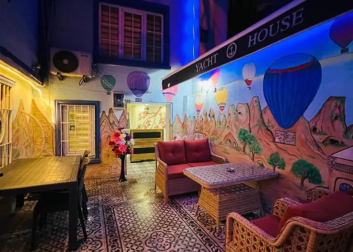 Sultanahmet yacht Hotel 3*